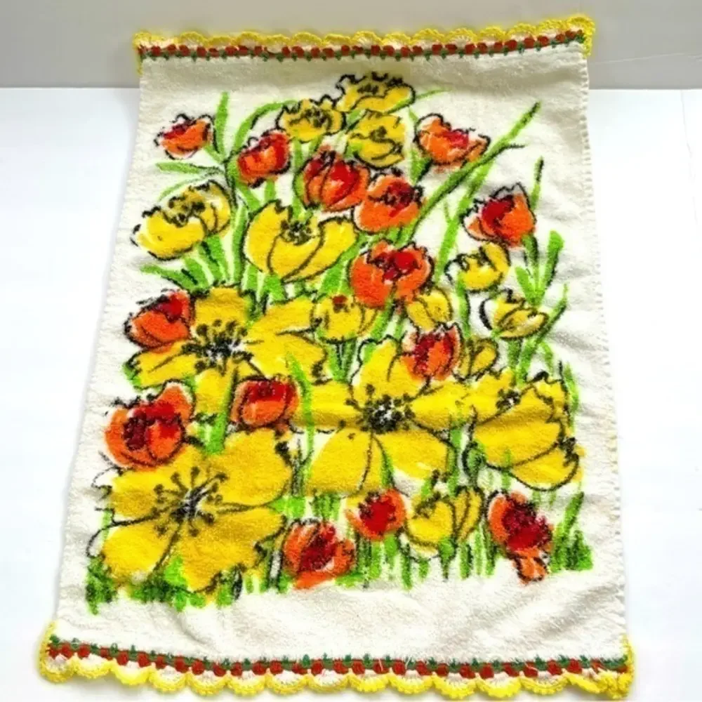 Yellow floral crochet trim hand‎ towel